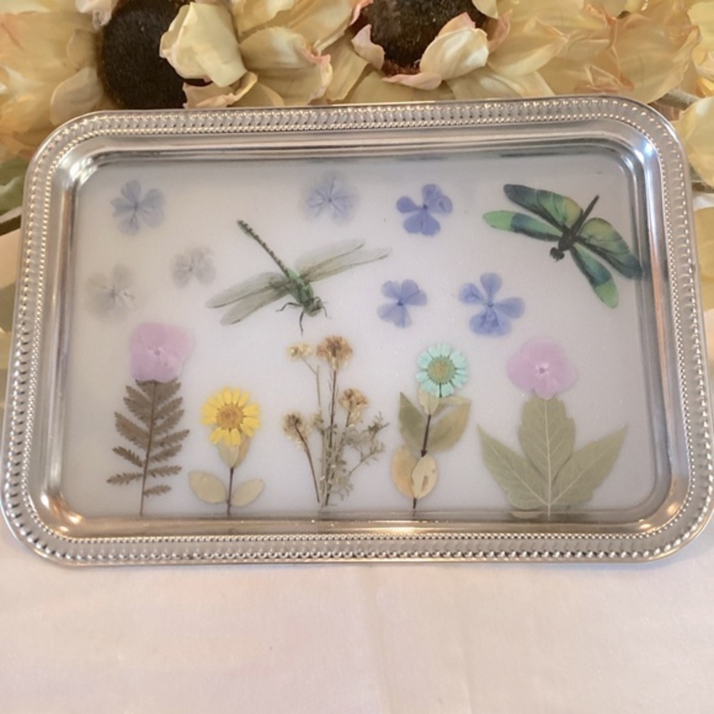 Hand Made Rectangle Dried Flowers Dragonfly Silver Colored Tray